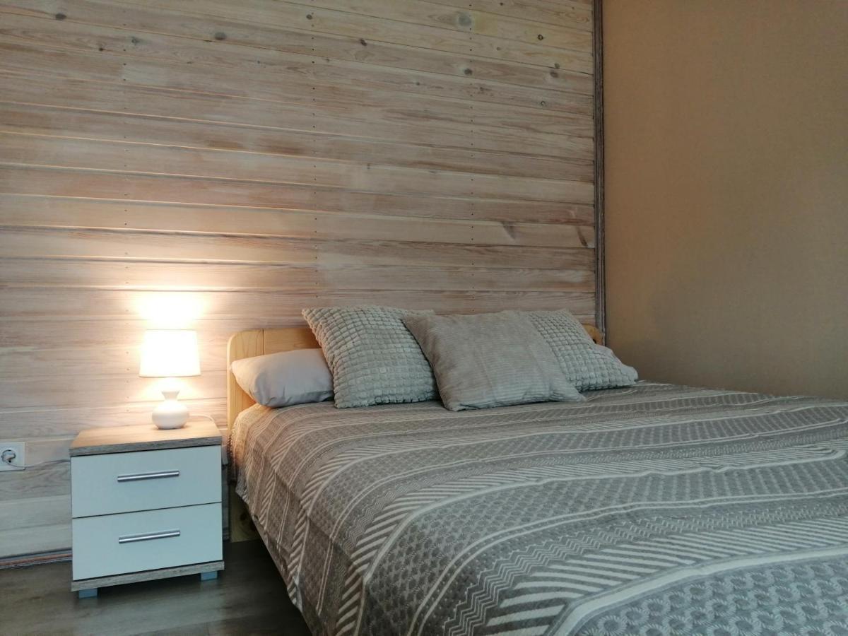 Apartamenti Miera Osta Лиепая Экстерьер фото