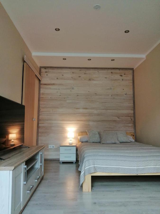 Apartamenti Miera Osta Лиепая Экстерьер фото