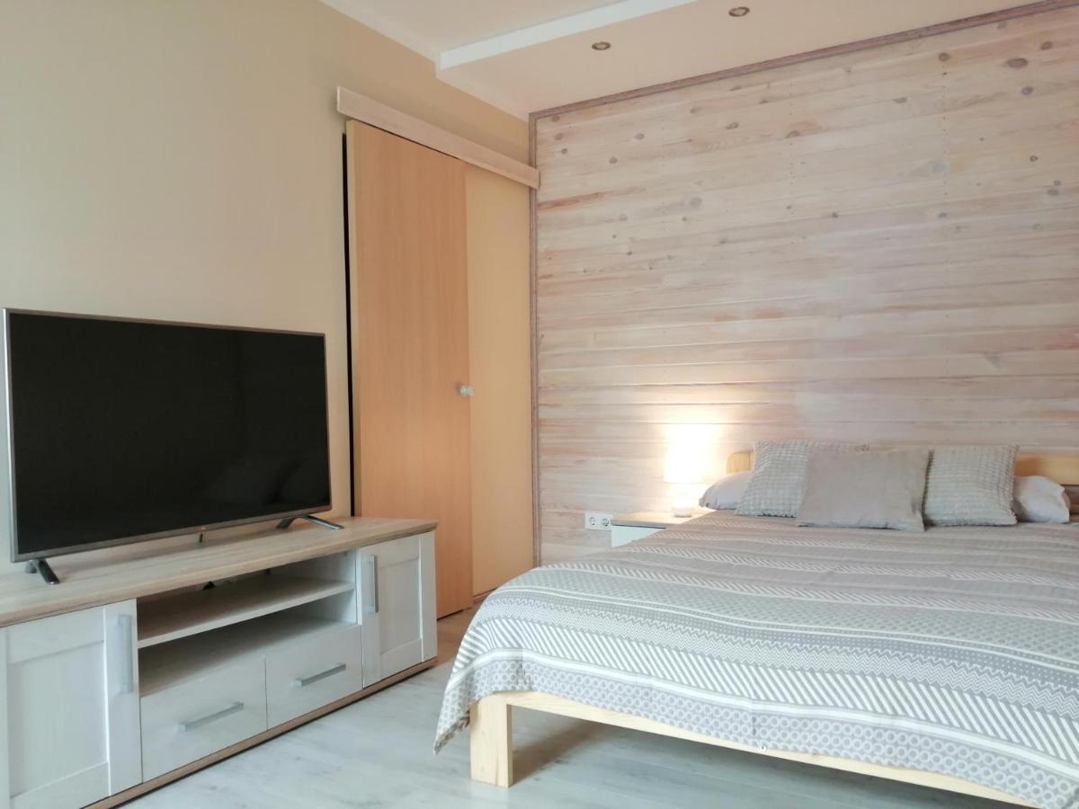 Apartamenti Miera Osta Лиепая Экстерьер фото