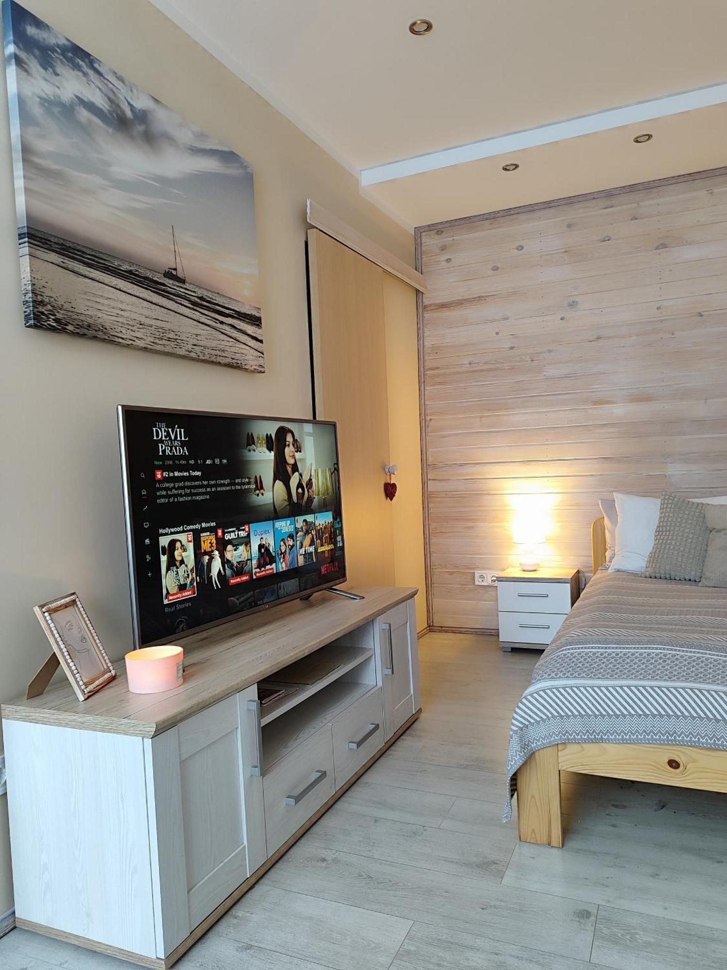 Apartamenti Miera Osta Лиепая Экстерьер фото